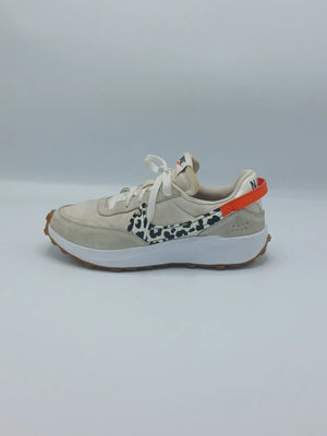Nike Wafle Debut