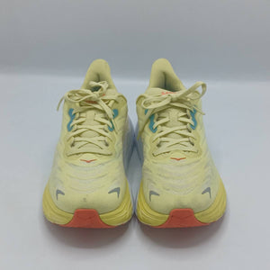Hoka Arahi 6