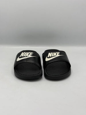 Nike Victori One