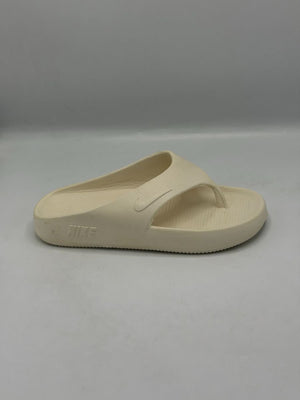 Nike Offcourt