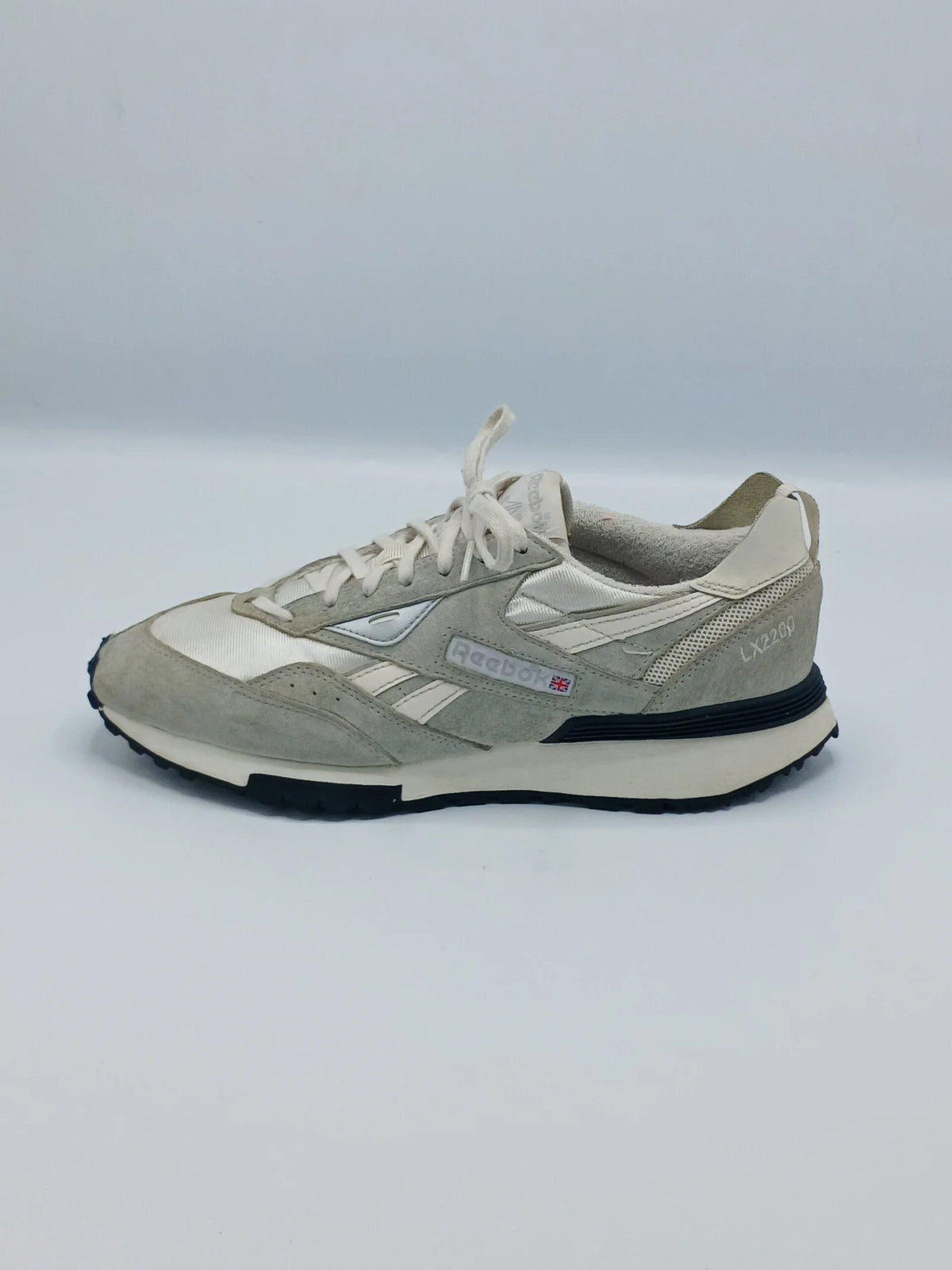 Reebok LX2200