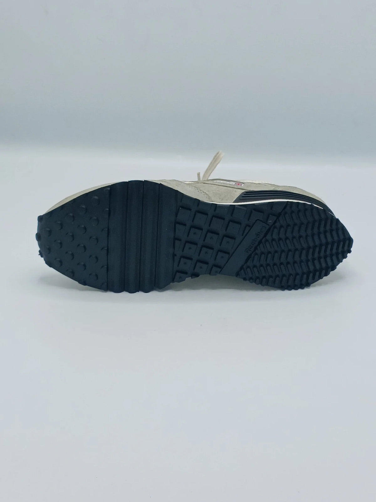 Reebok LX2200