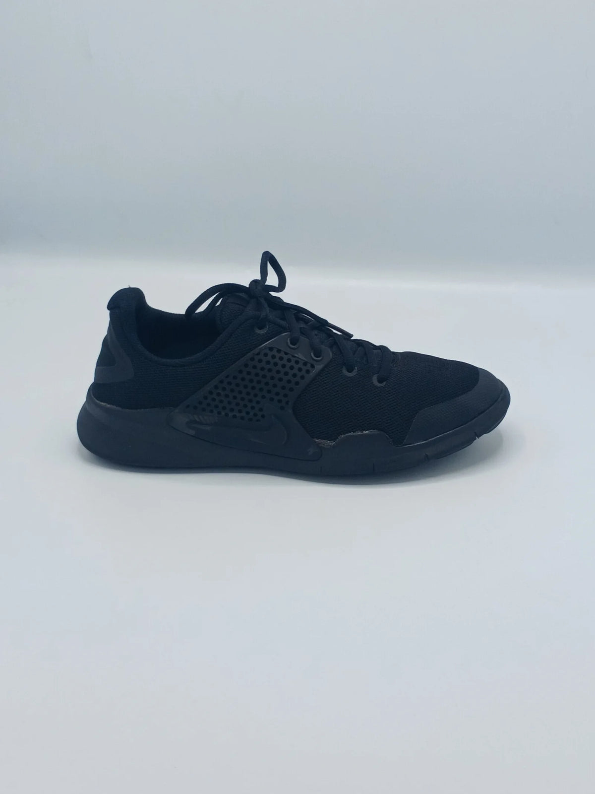 Nike Men's Arrowz