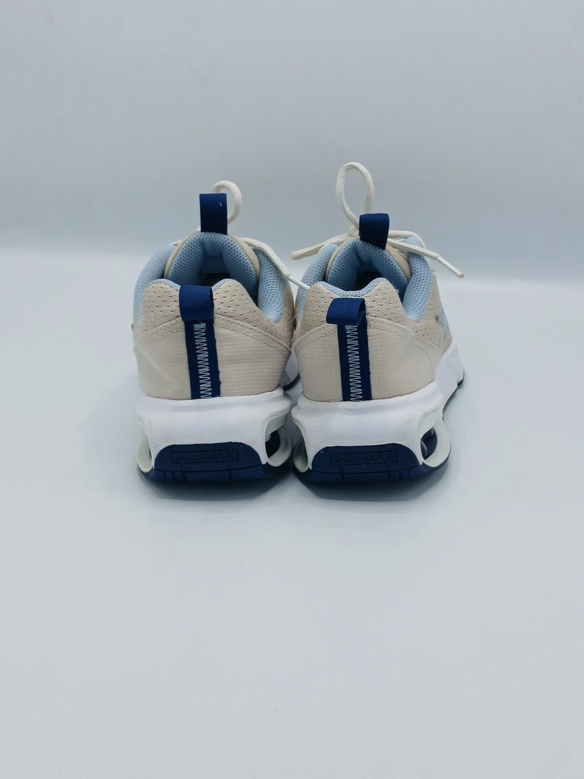 Nike Air Max Intrlk Lite