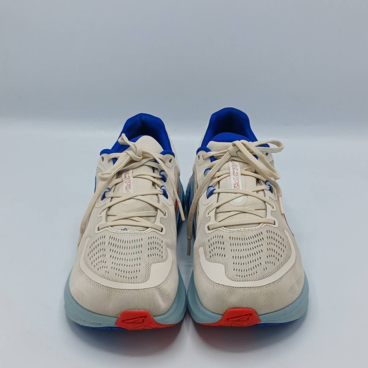 Altra Paradigm