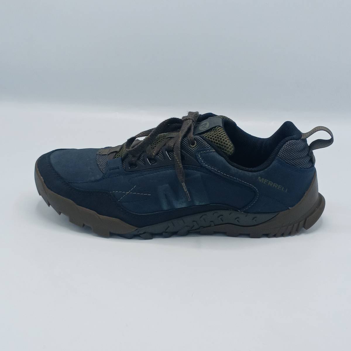 Merrel Annex Trak Low