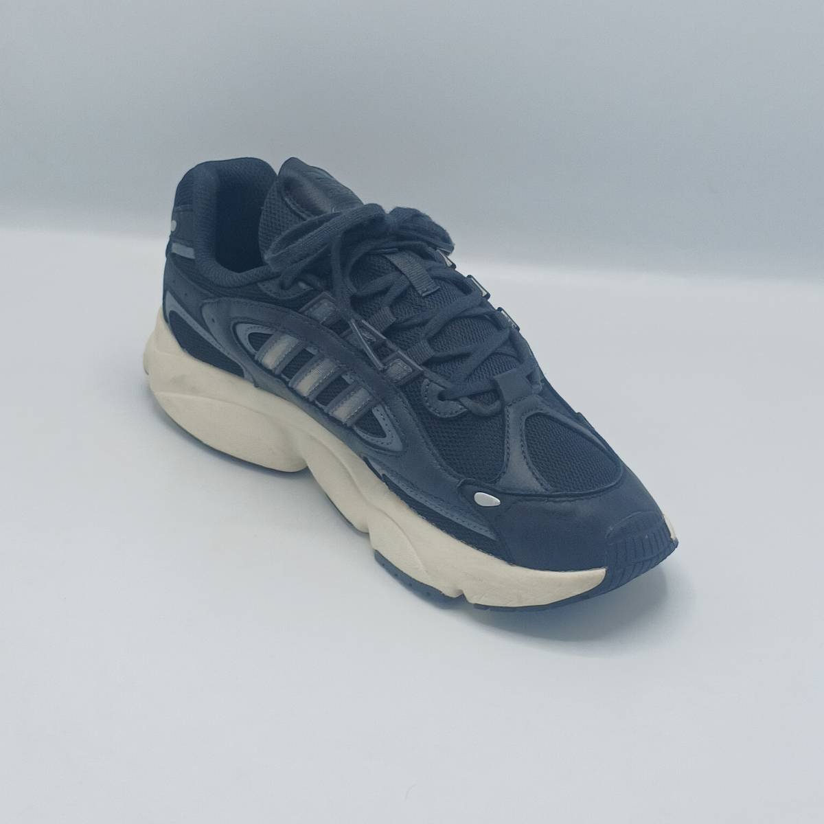 Adidas Ozmillen