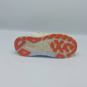 Hoka Arahi 6