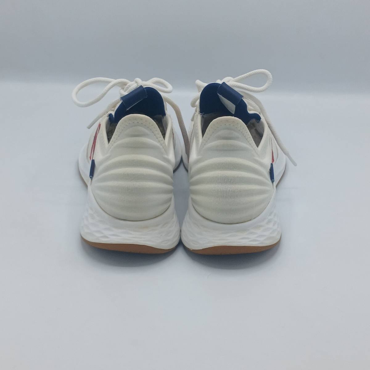 New Balance Fresh Foam Roav