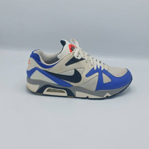 NikeAir StructureTriax 91