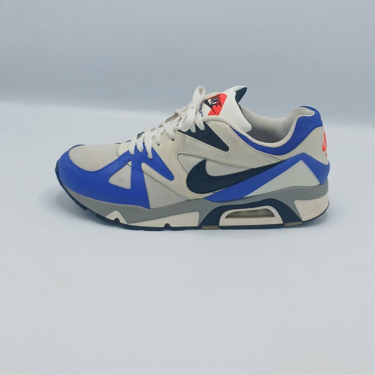 NikeAir StructureTriax 91