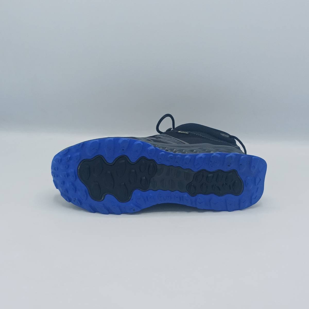 New Balance Fresh Foam Goretex