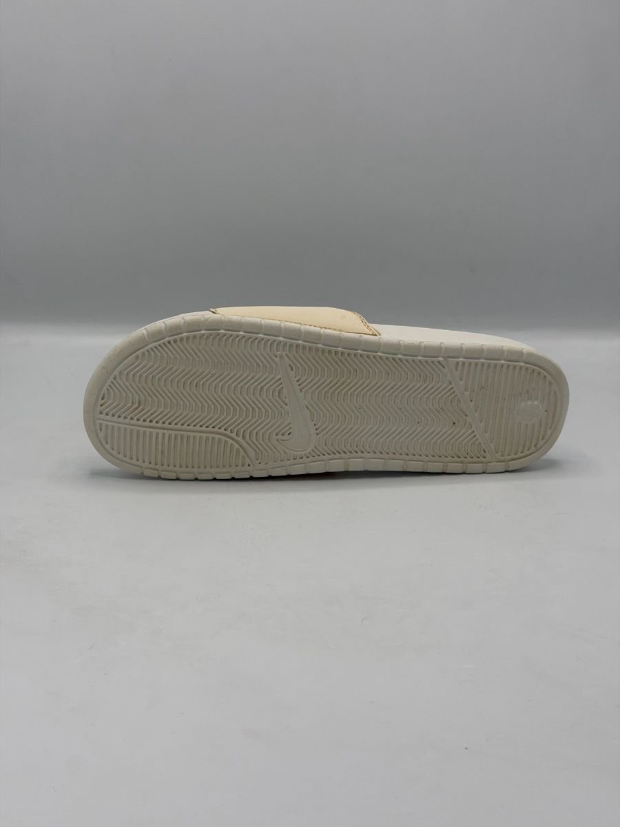 3 Nike X Stussy Benasi