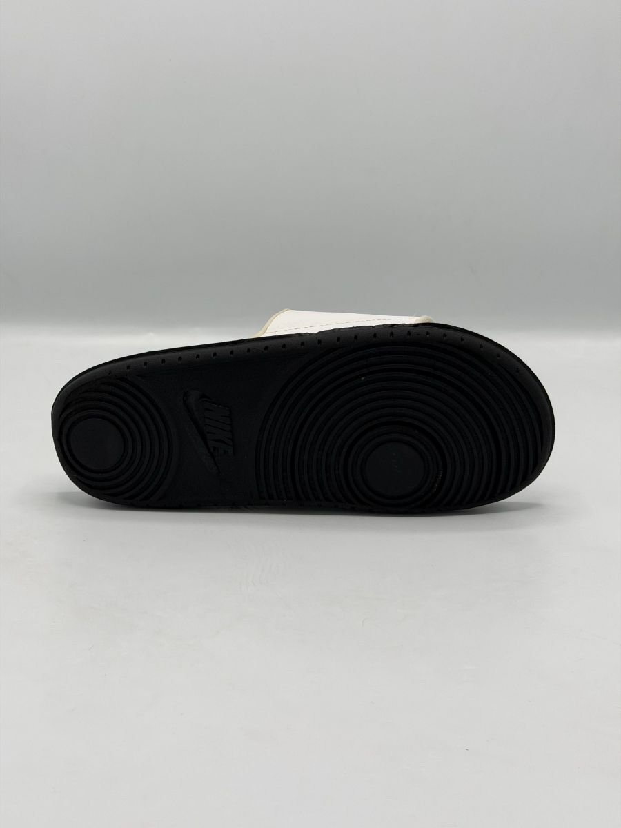 Nike Revive Foam