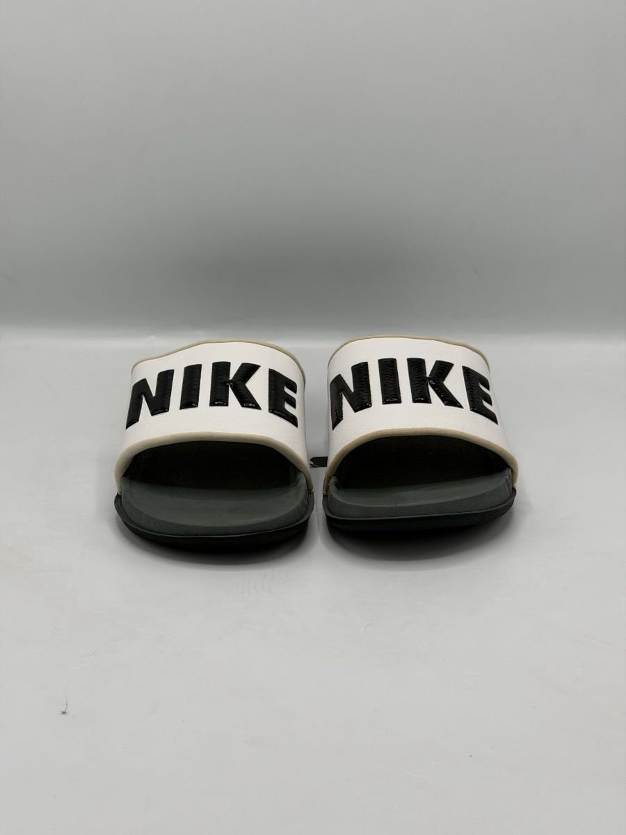 Nike Revive Foam