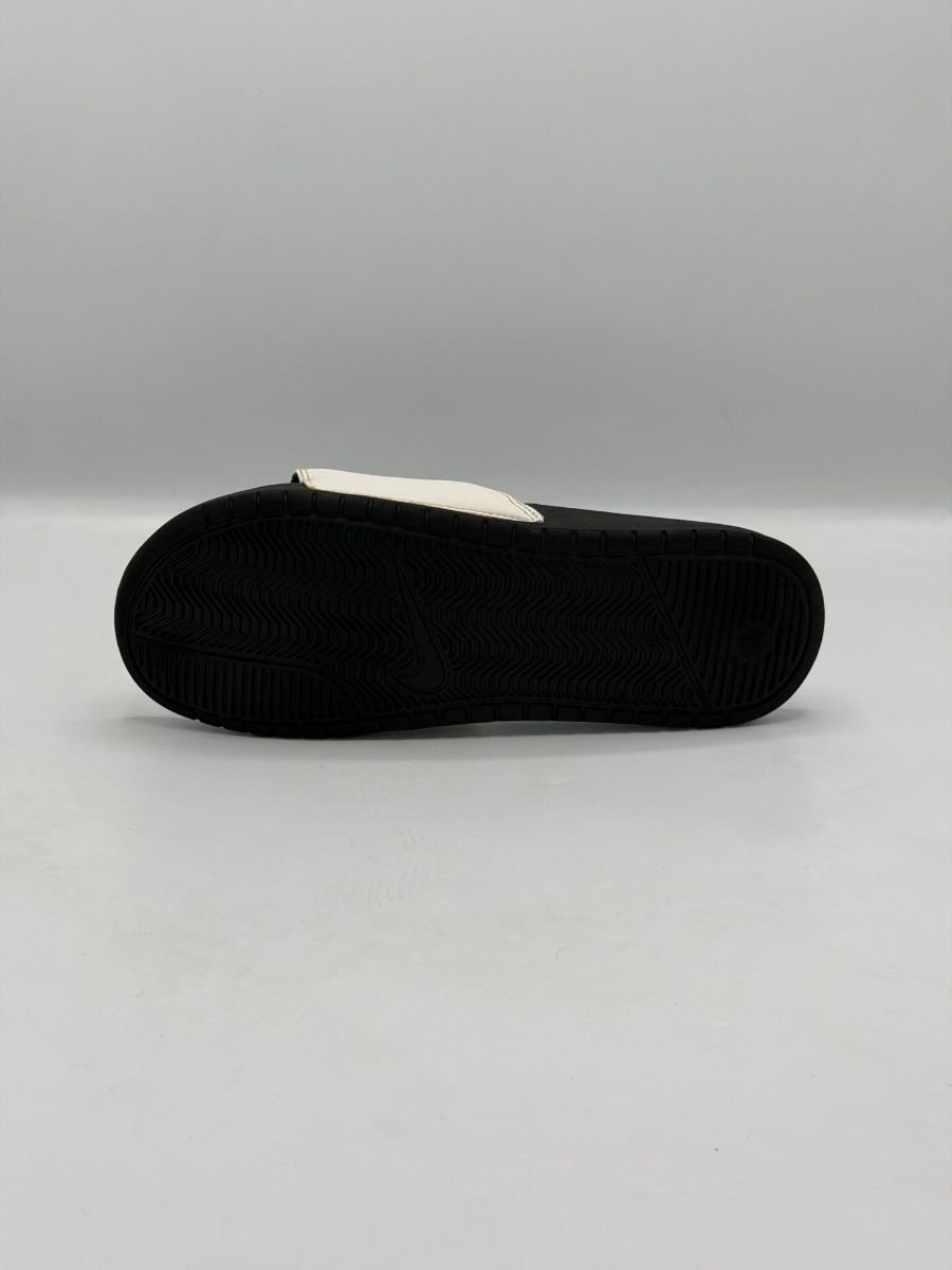 Nike Victori One