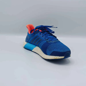 Adidas Ultraboost ST