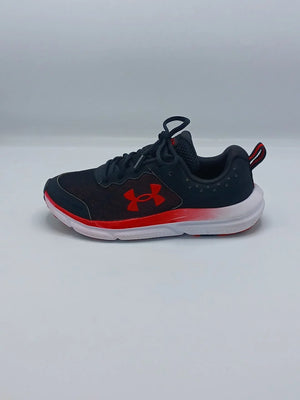 Under Armour Charged Assert