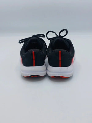 Under Armour Charged Assert