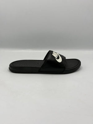 Nike Victori One