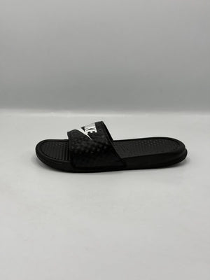 Nike Victori One