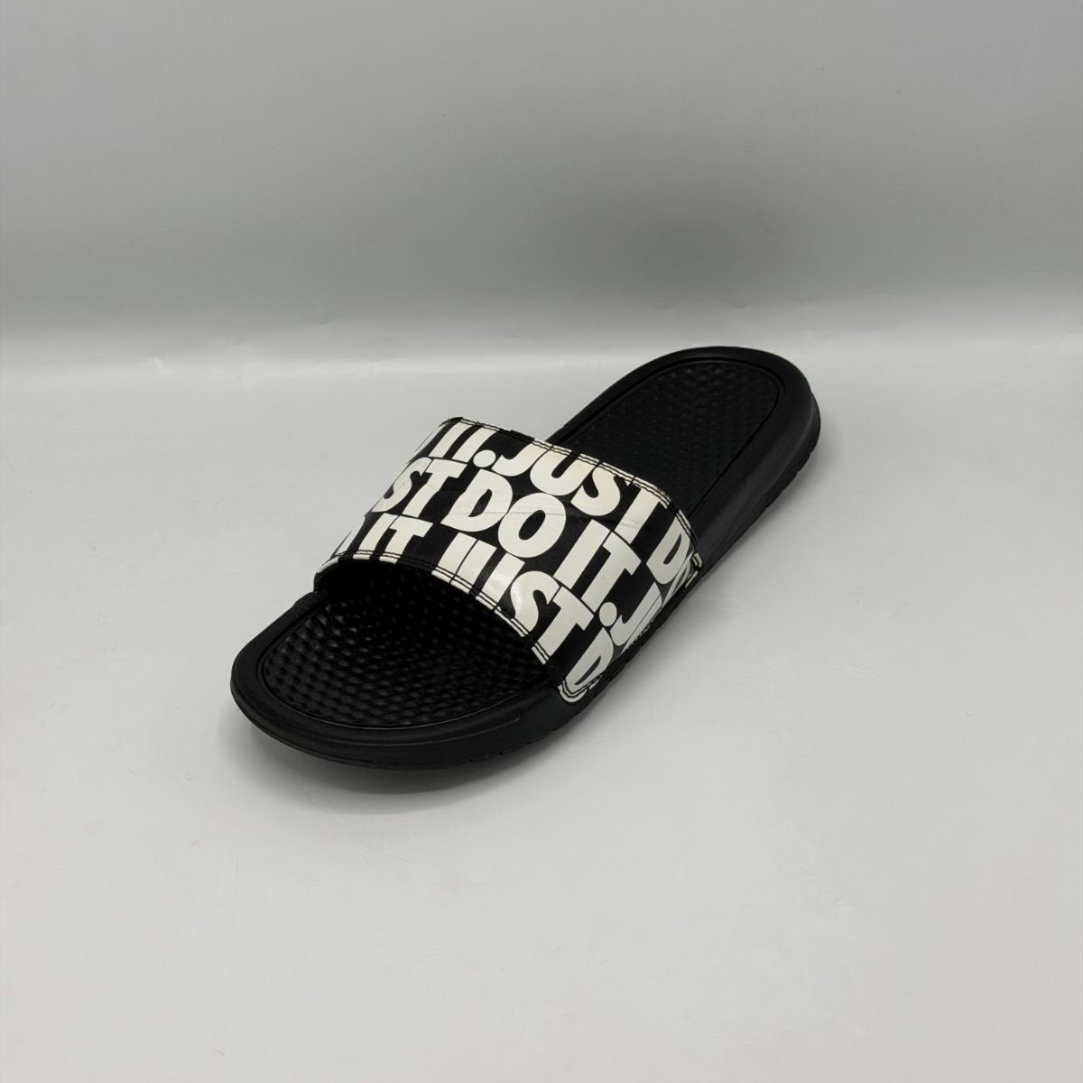 Nike Benassi JDI Print