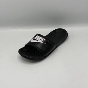 Nike Benassi JDI Slides