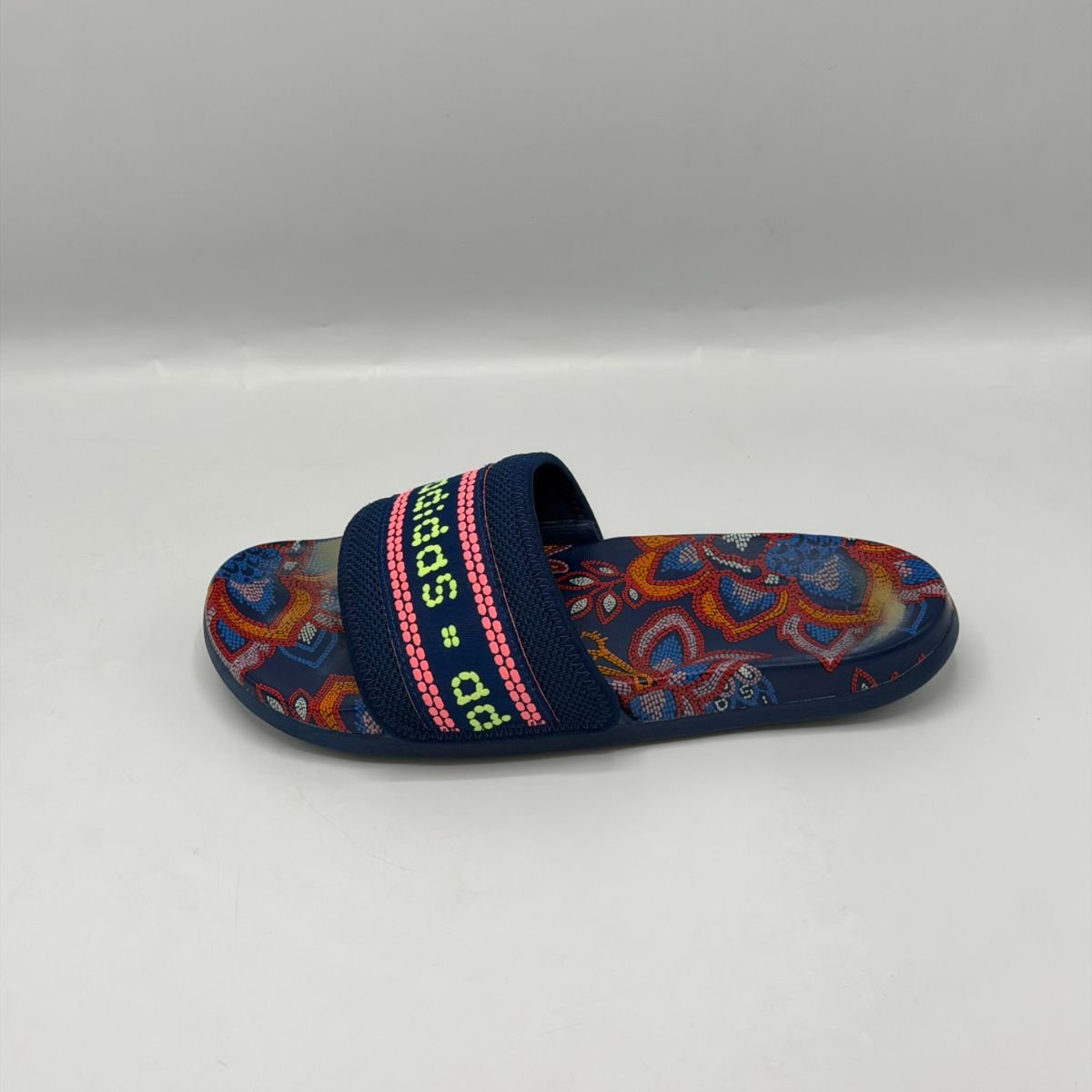 Adidas Adelite Comfort