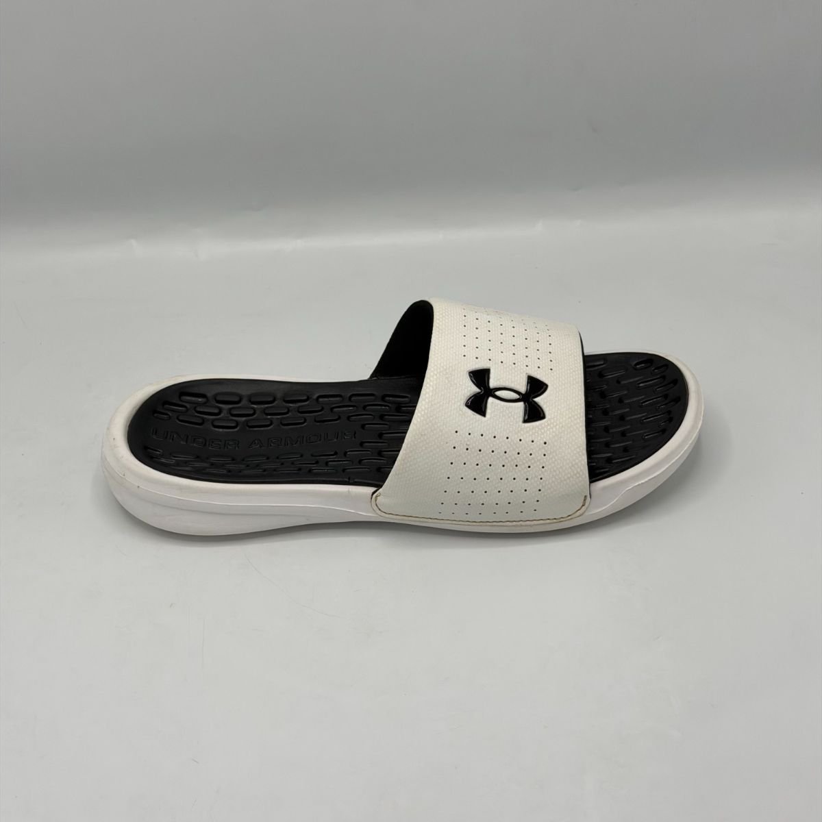 Under Armour Play Make