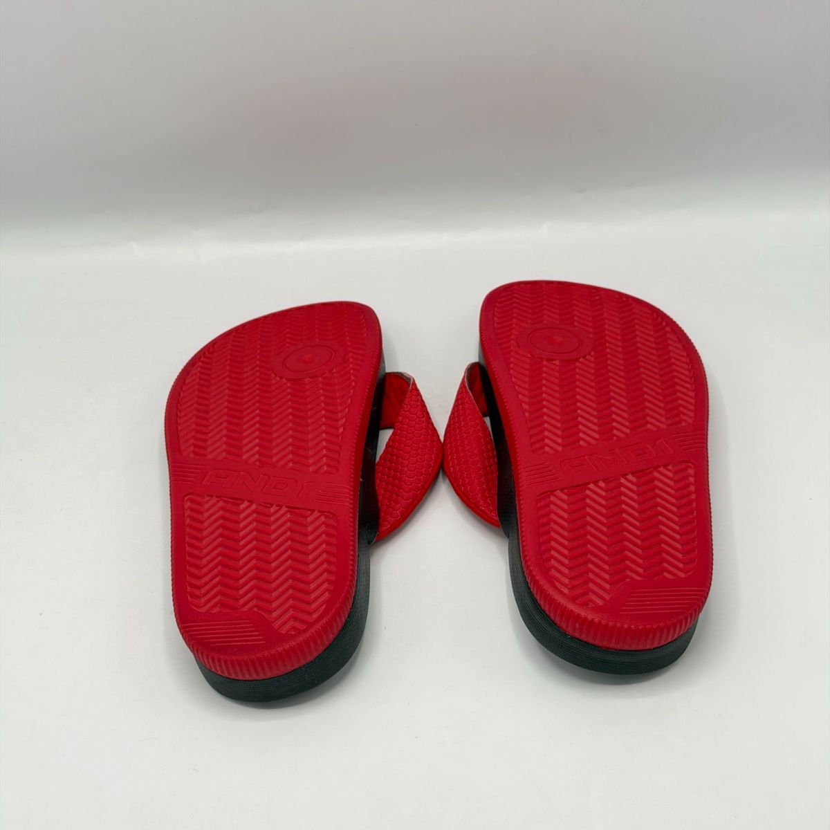 Andi Cushioned Slides
