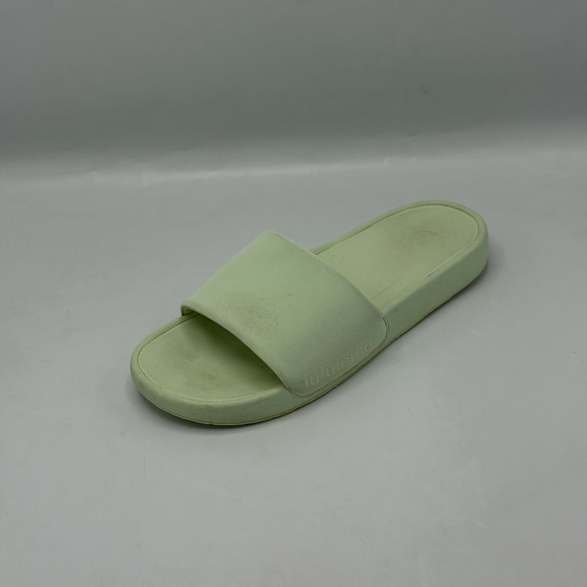 Lululemon Rest Feet