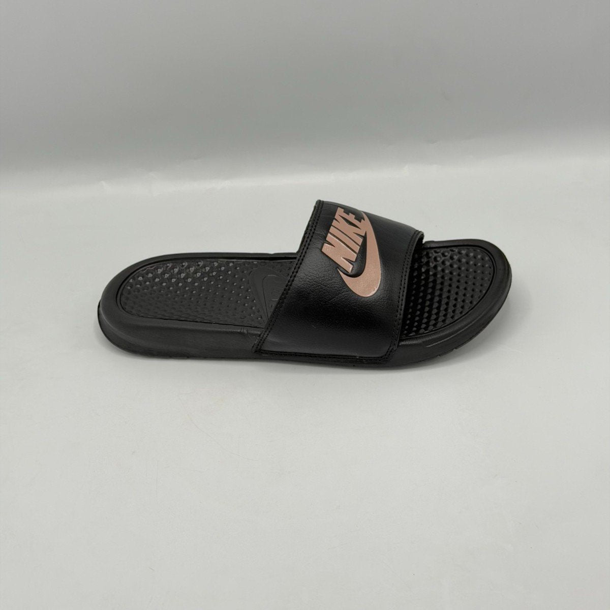 Nike Victori One