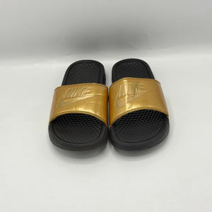 Nike Victori One