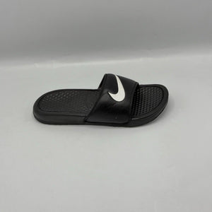 Nike Victori One