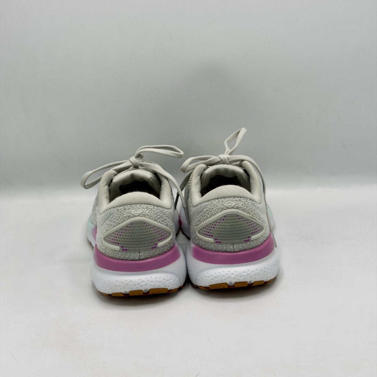 Brooks Ghost 16