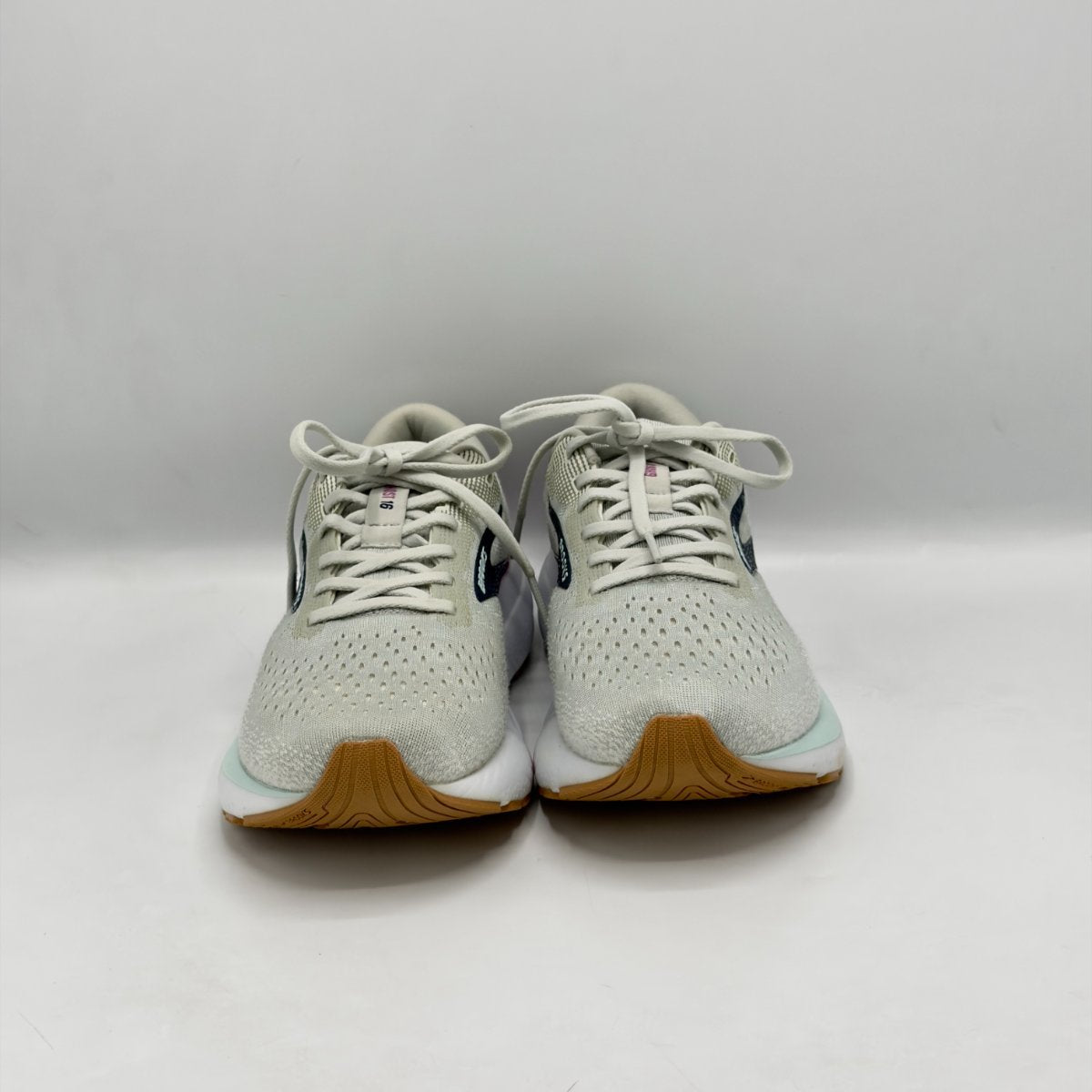 Brooks Ghost 16