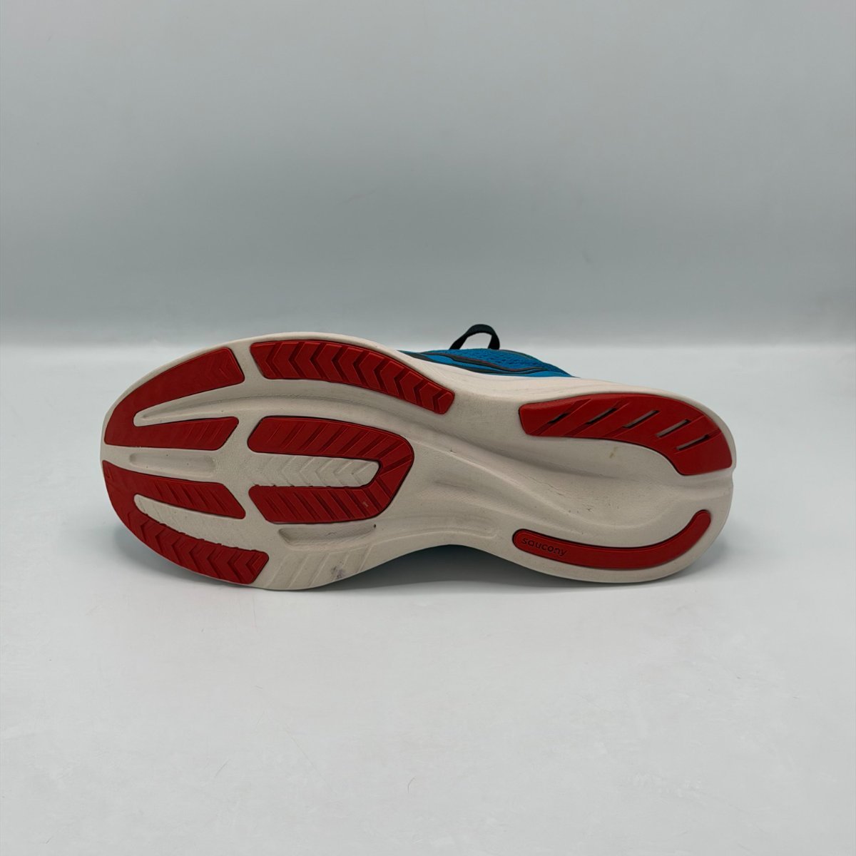 Saucony Run 6