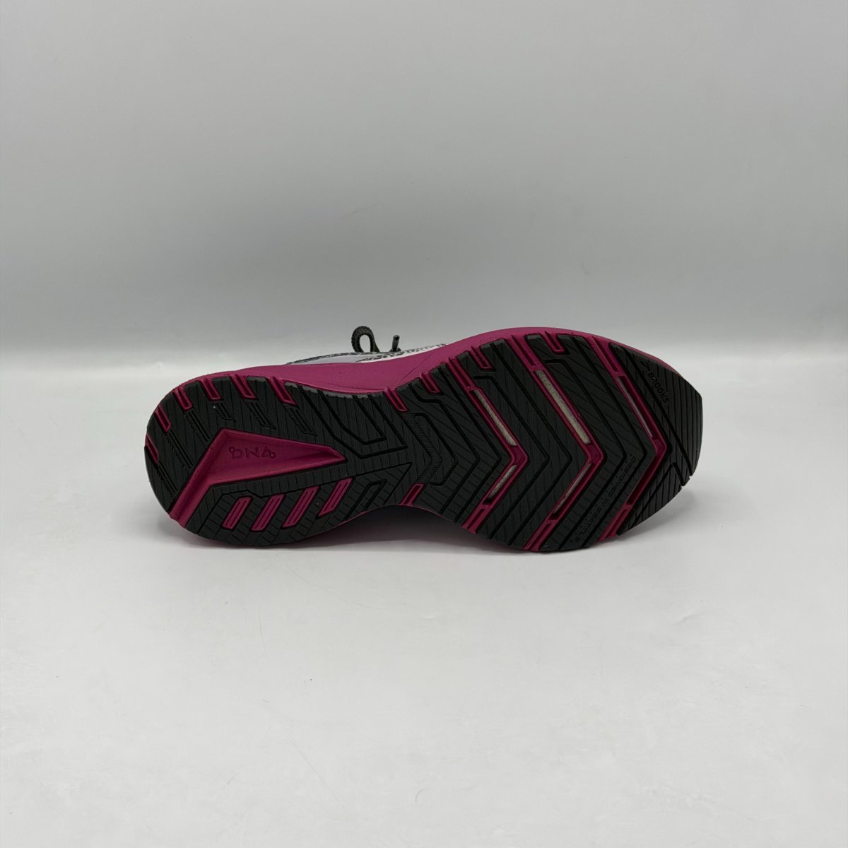 Brooks Ricochet 3