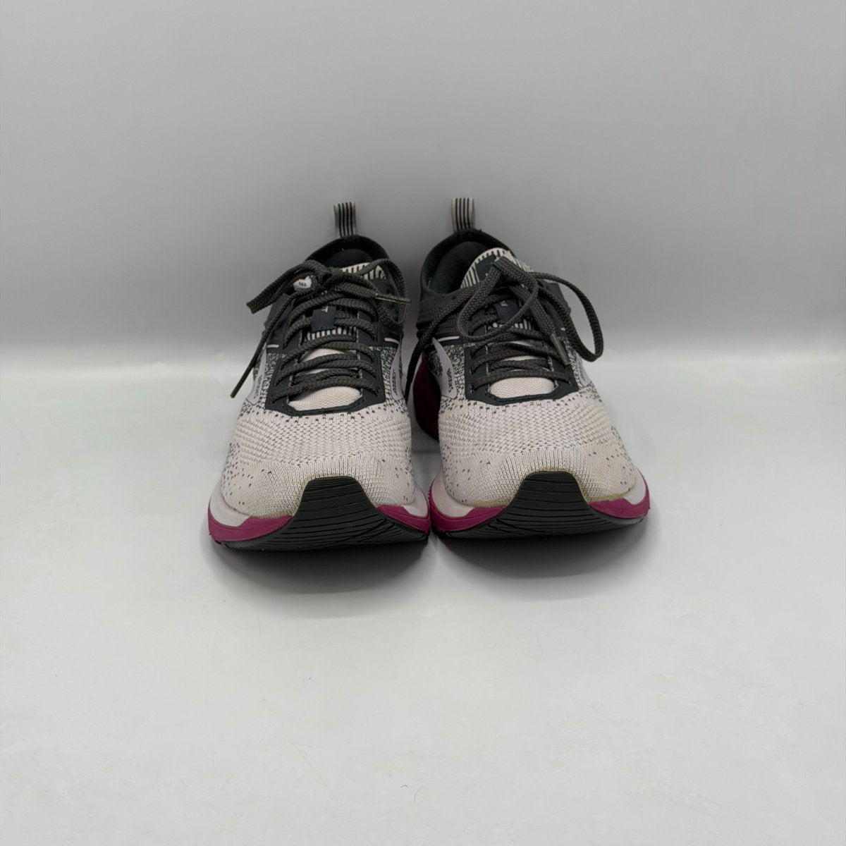 Brooks Ricochet 3