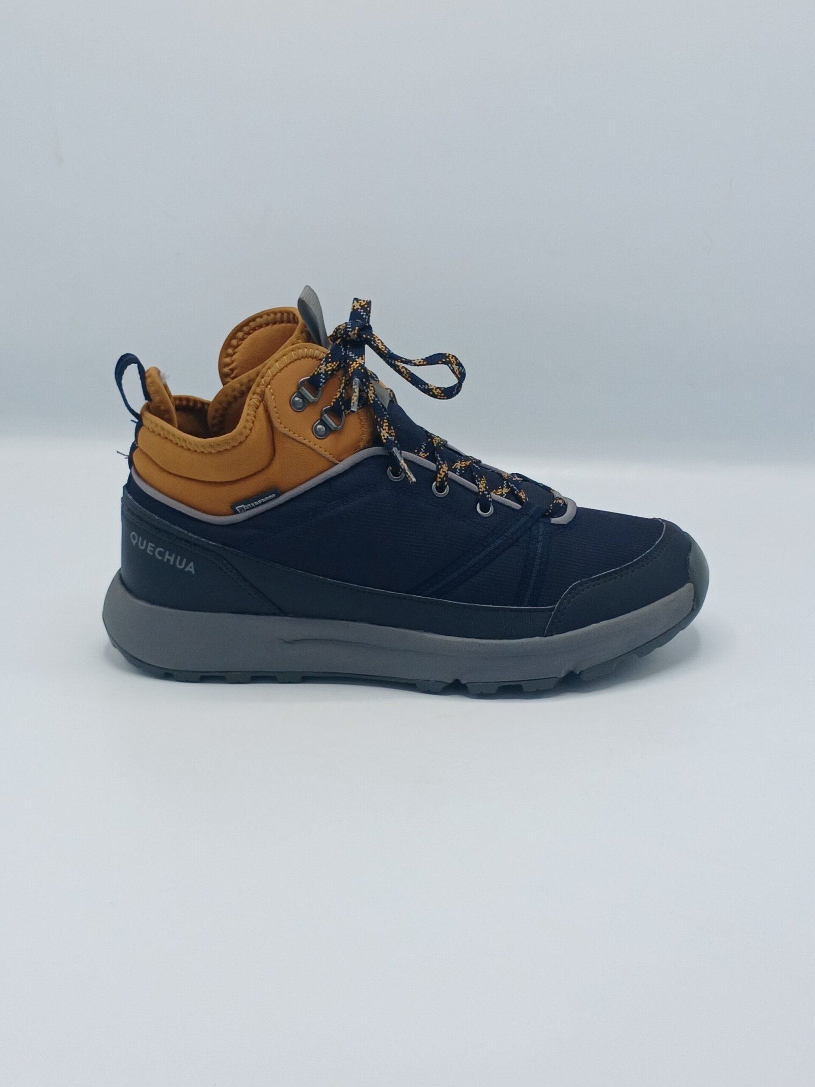 20251025_141717 Quechua NH 150 - Image 1