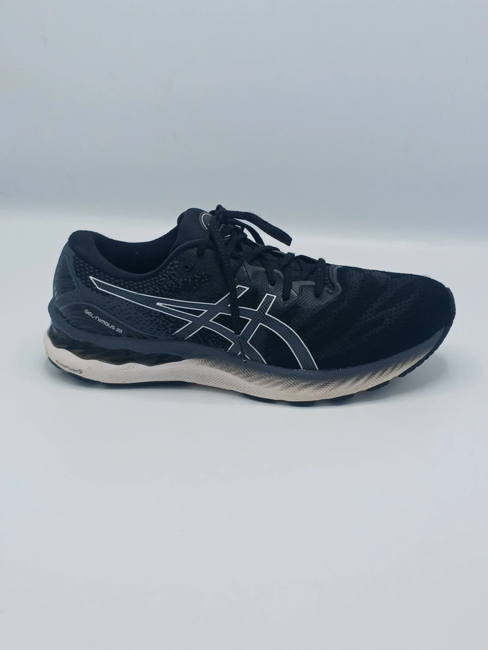 20251026_160715 Asics Gel Nimbus 23 - Image 1