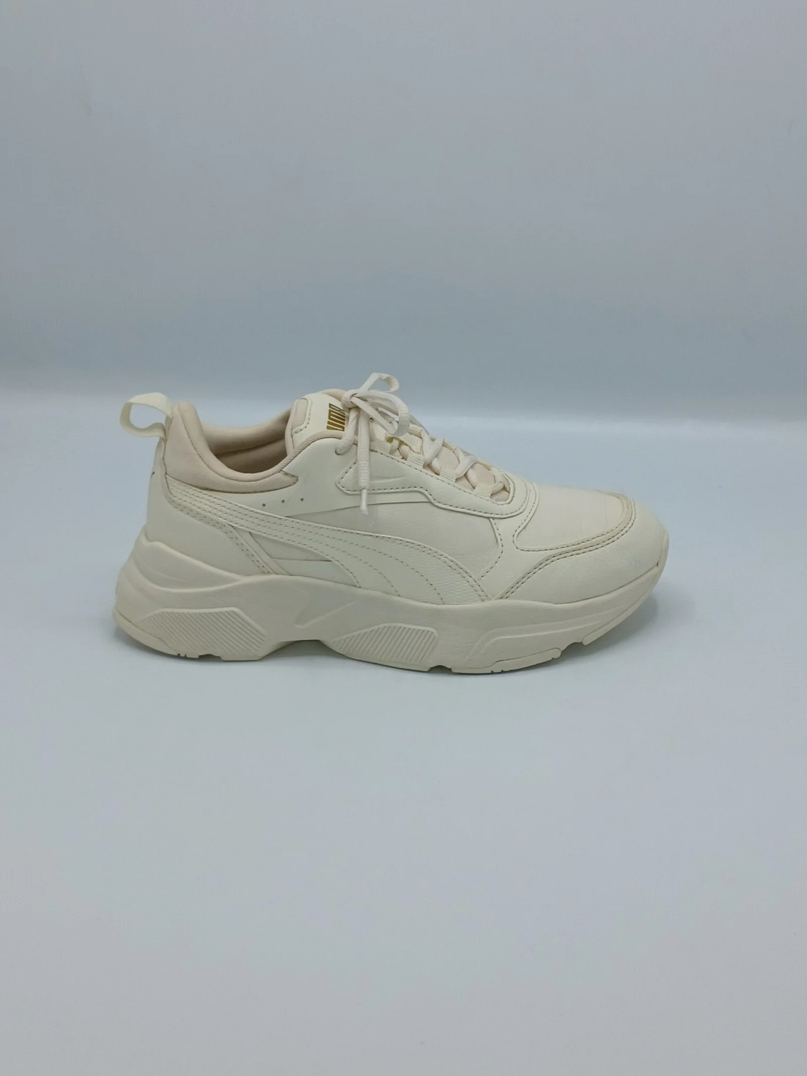 20251028_152556 Puma Cassia SL - Image 1