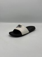 Nike Victori One - Image 5